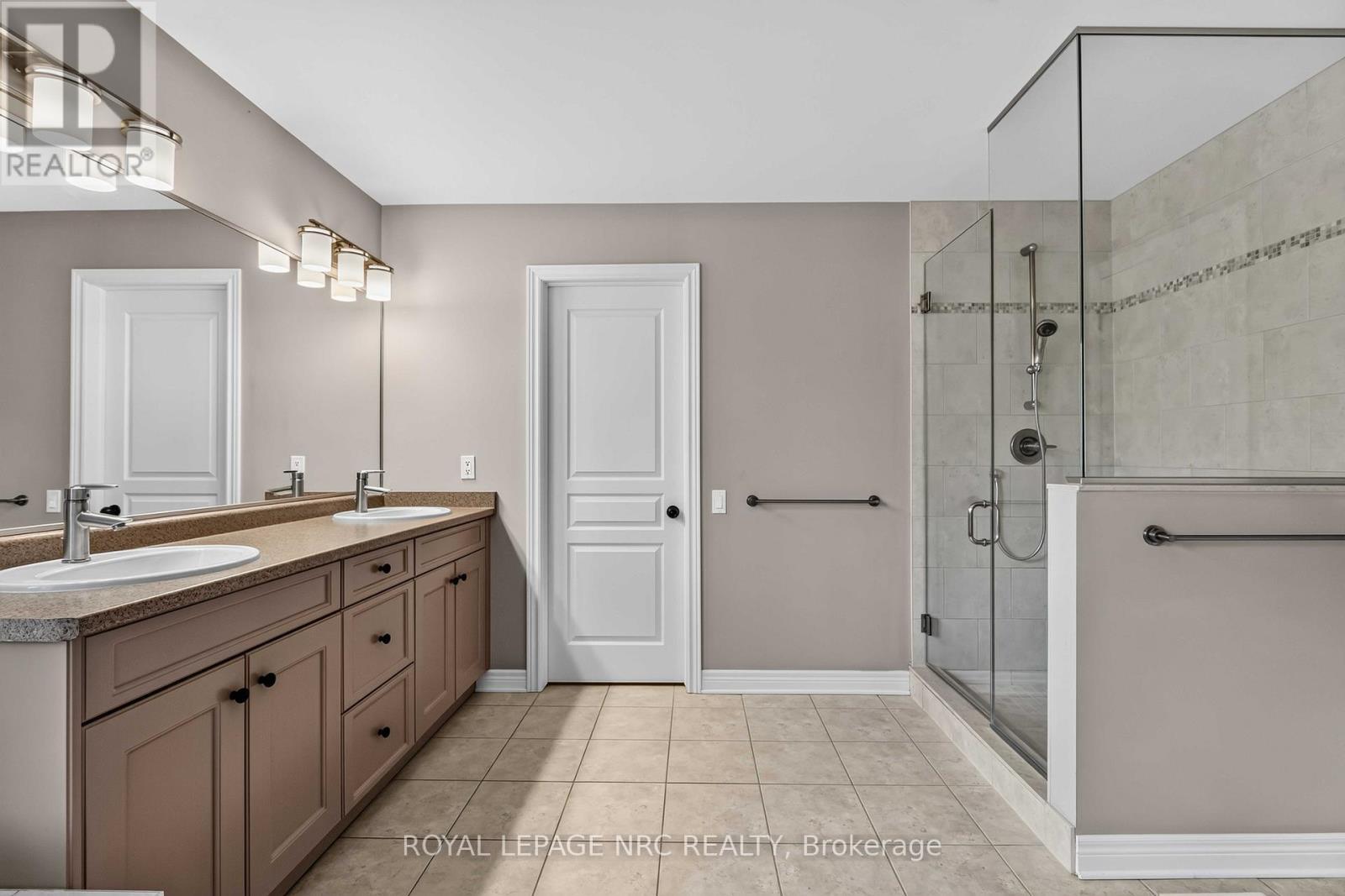 378 PELHAM ROAD - 35