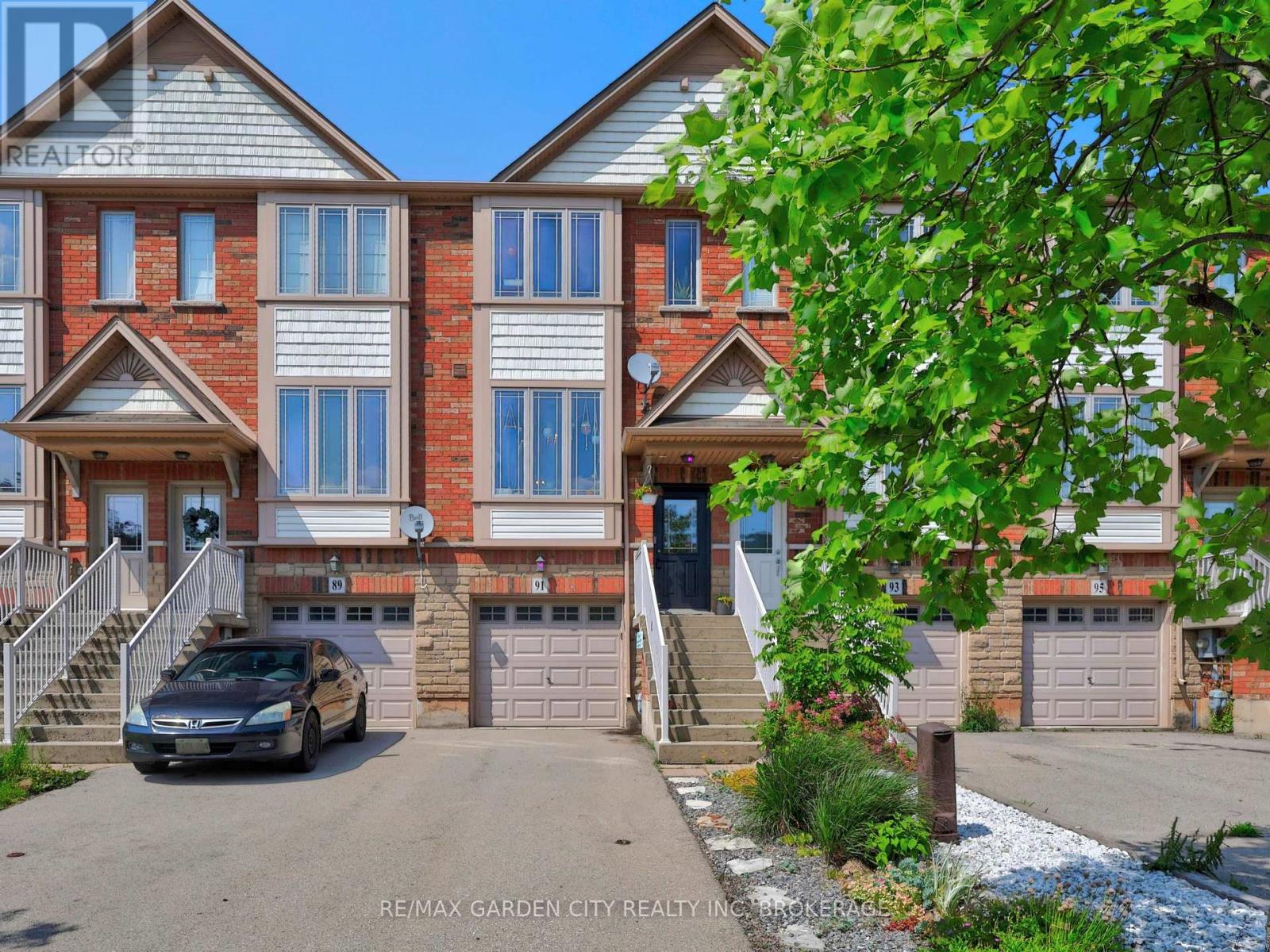 91 WILLOW LANE - 1
