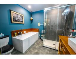 17z Ch. De La Péninsule, #b, Val Des Monts, QC J8N5J2 Photo 16