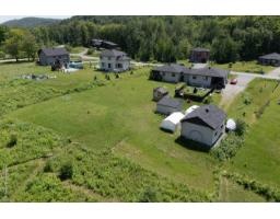 17z Ch. De La Péninsule, #b, Val Des Monts, QC J8N5J2 Photo 43