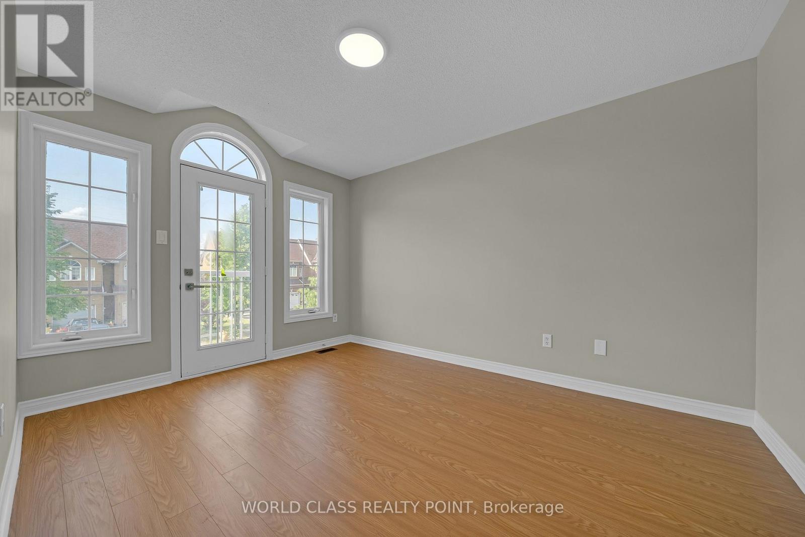 69 REDKEY DRIVE - 26