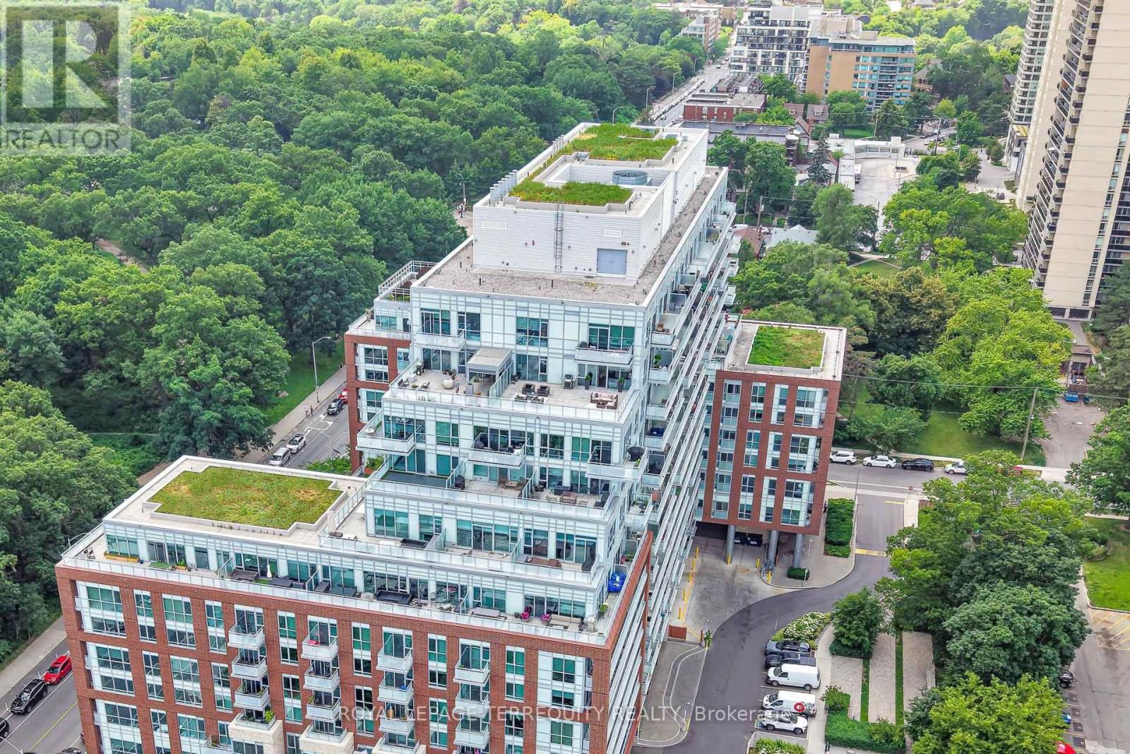 #LPH 02 1830 BLOOR STREET W - 28