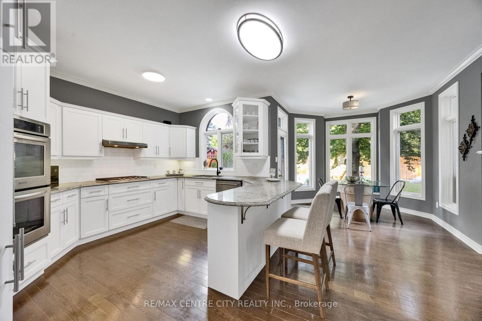 2 HAVENWOOD WAY - 19