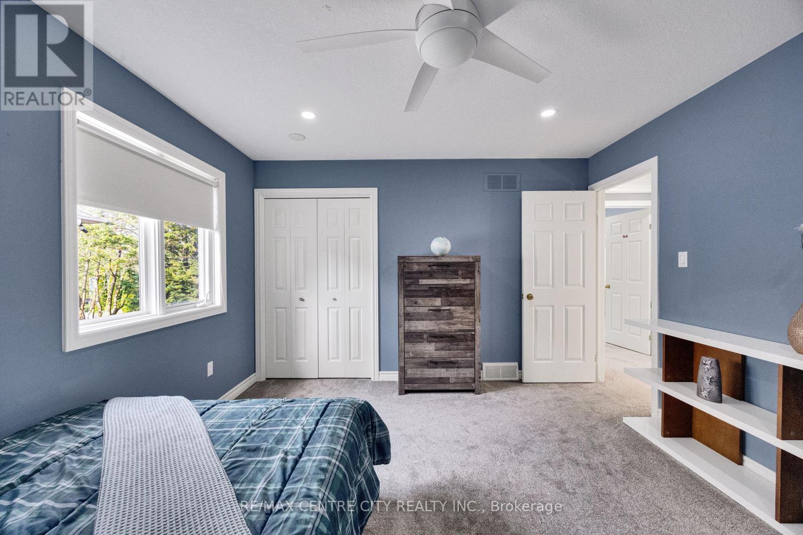 2 HAVENWOOD WAY - 36