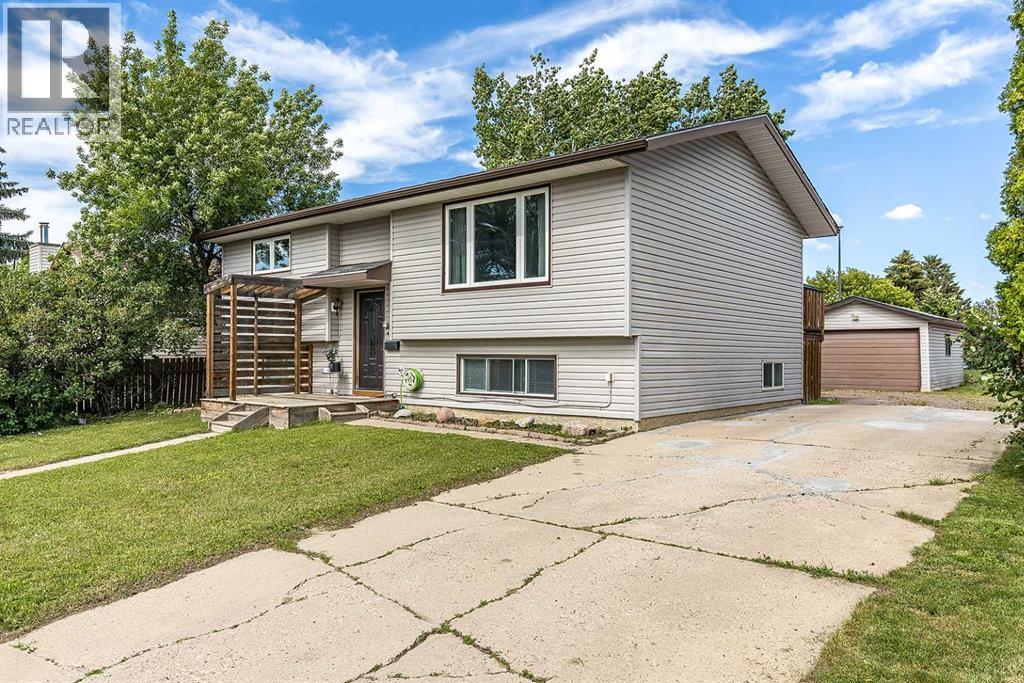 516 Sissons Crescent SE - photo 3