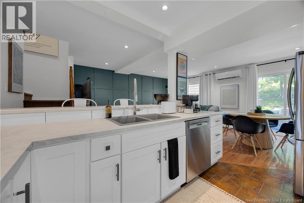 326 Woodward Avenue - 12