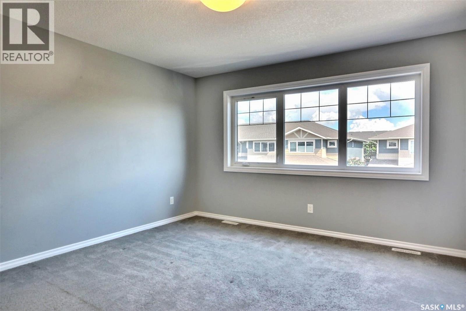 #217 4002 Sandhill CRESCENT - 13