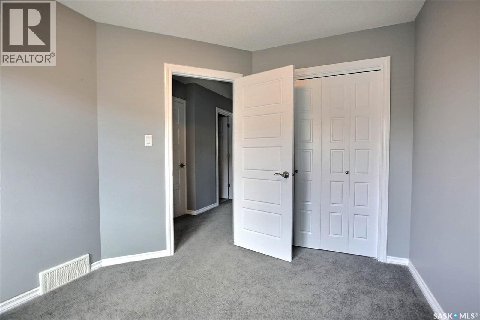#217 4002 Sandhill CRESCENT - 20