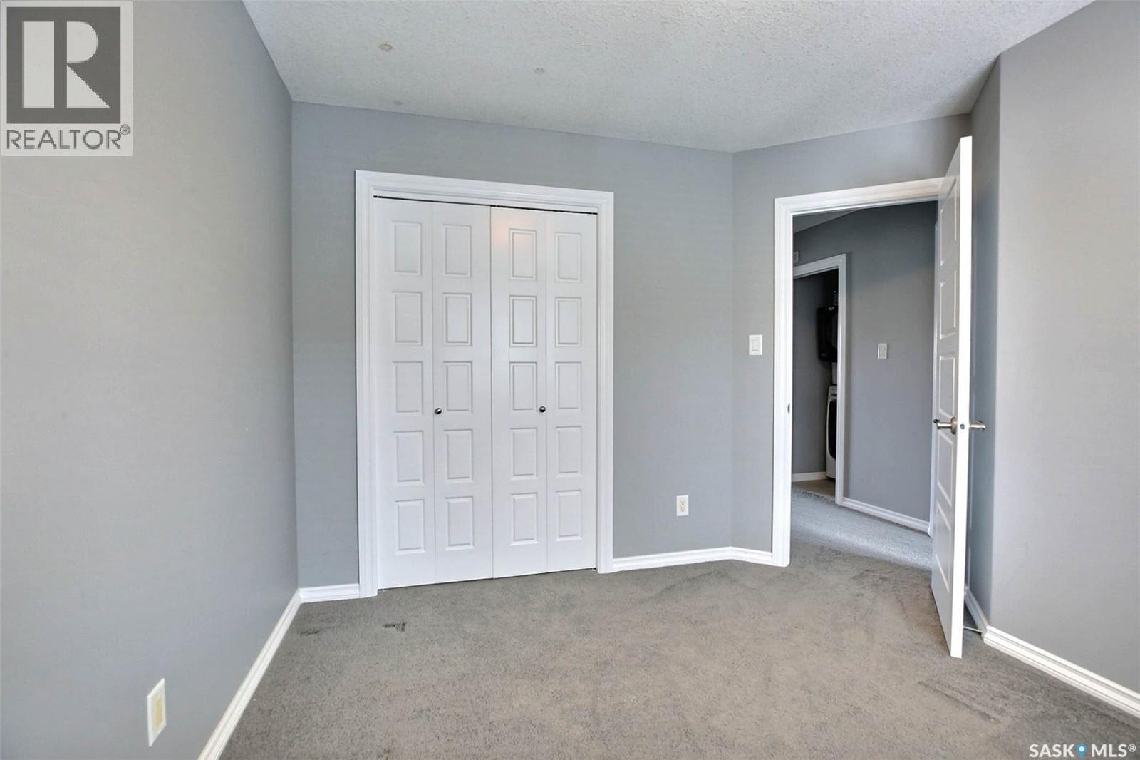 #217 4002 Sandhill CRESCENT - 22