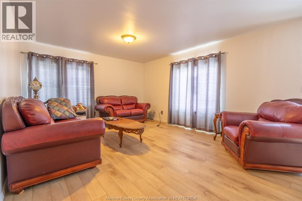 3280 TALBOT TRAIL - 21