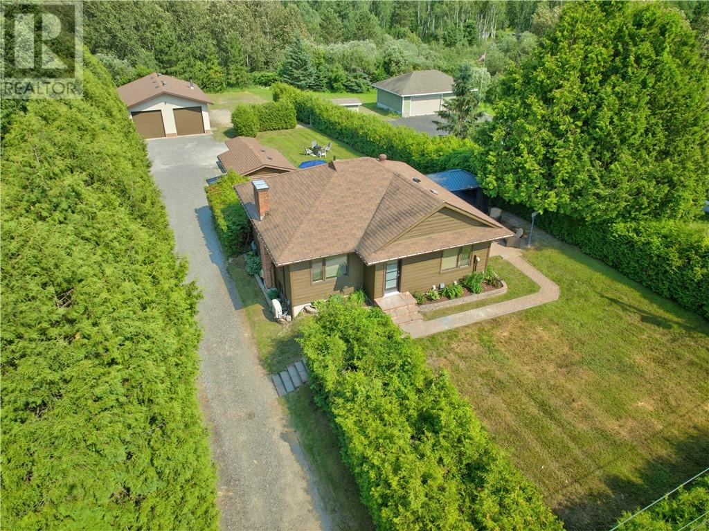 3906 Edward Drive, Sudbury — photo 3