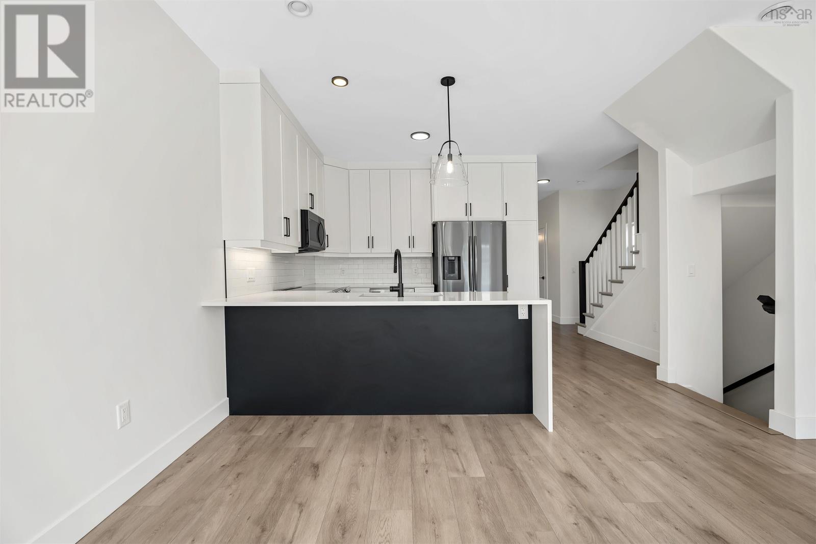 531 Cowie Hill Road - 12
