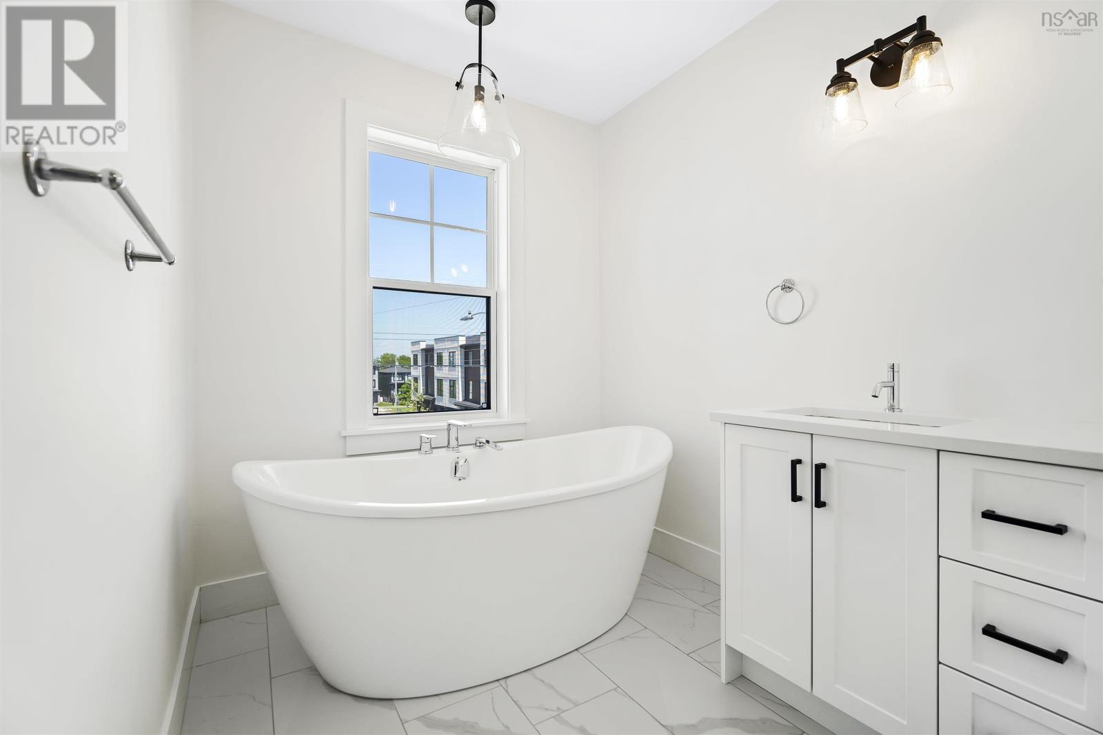 531 Cowie Hill Road - 26