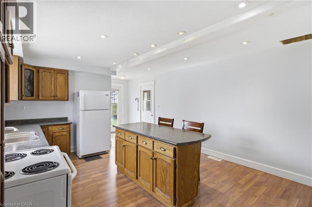 368 WELLINGTON Avenue S - 18