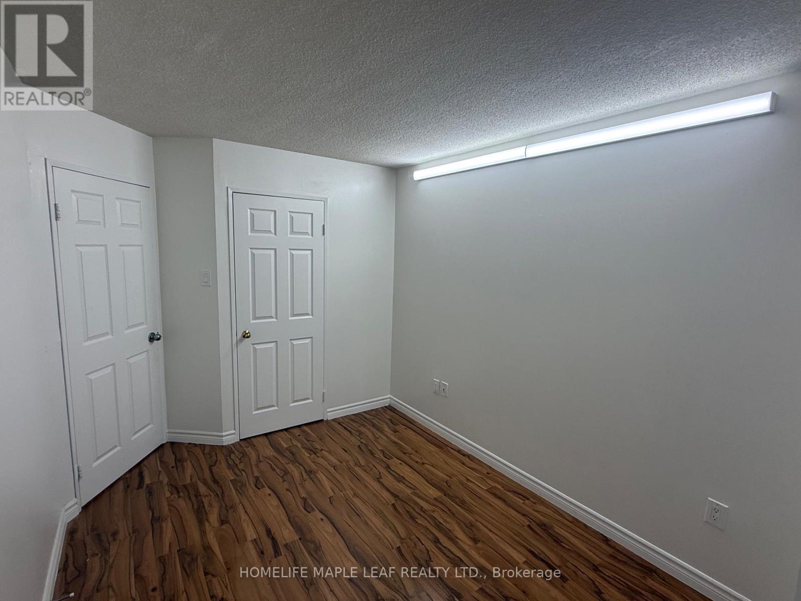 ## 412 4470 TUCANA COURT - 26