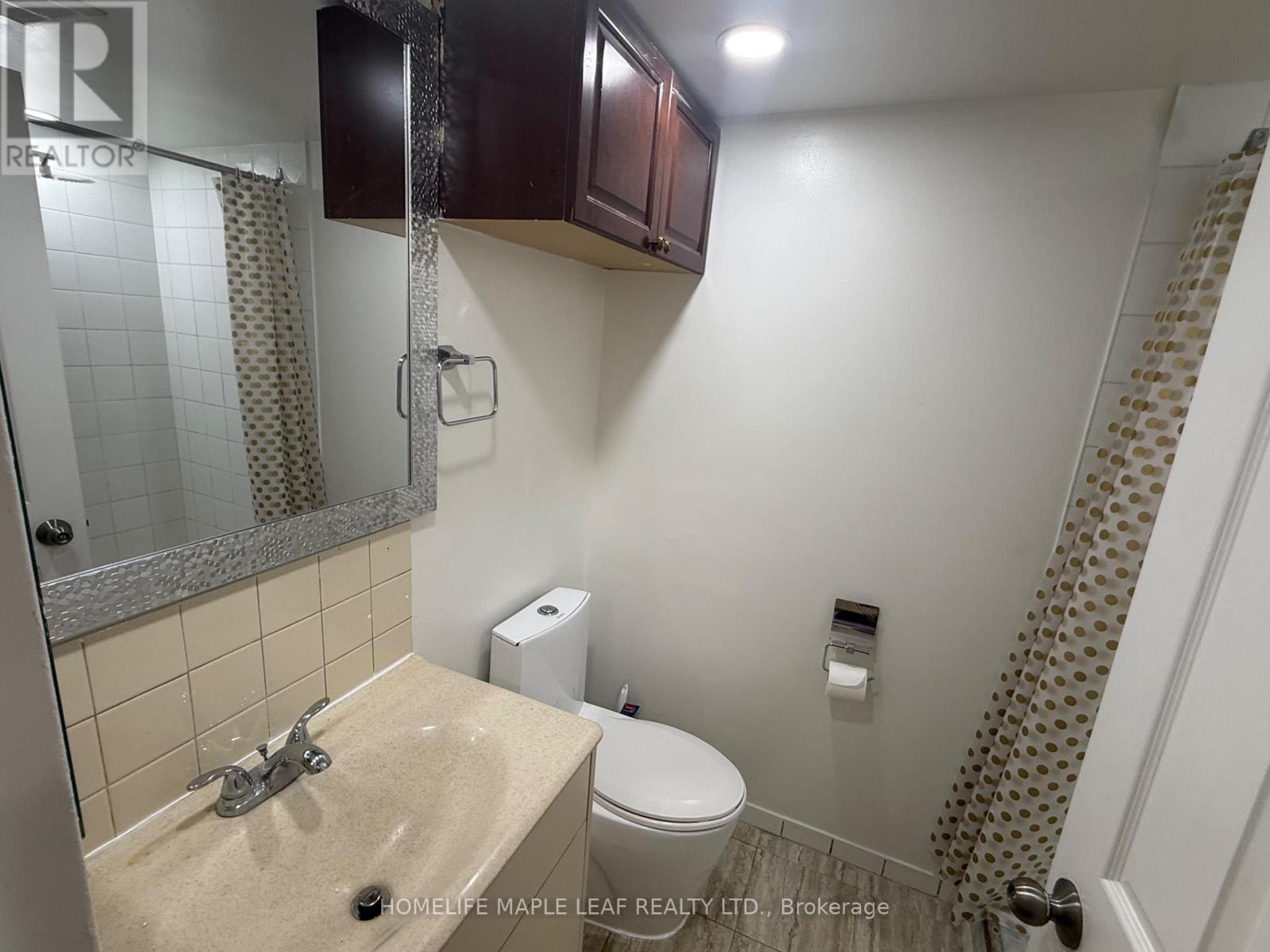 ## 412 4470 TUCANA COURT - 36