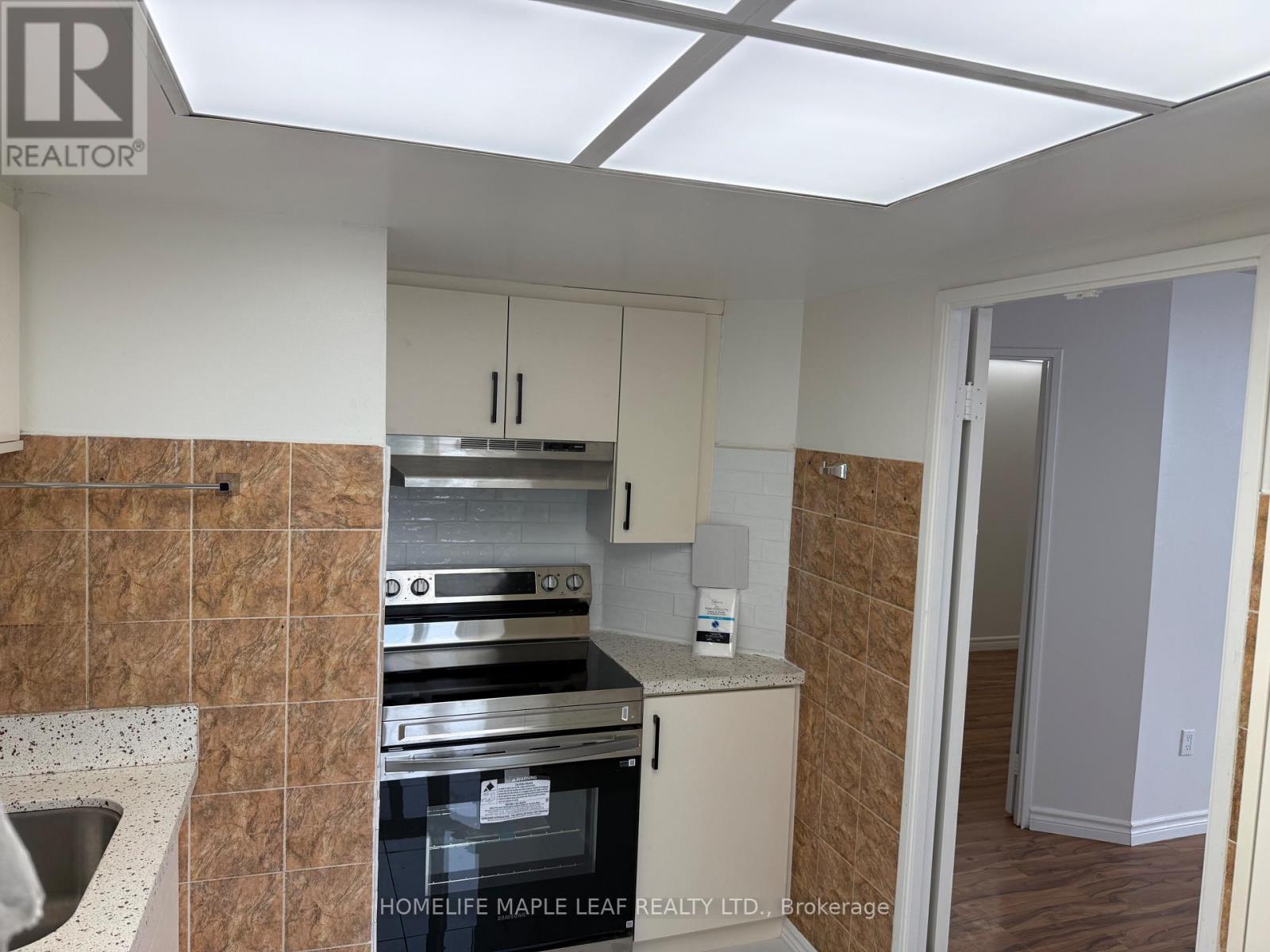 ## 412 4470 TUCANA COURT - 28