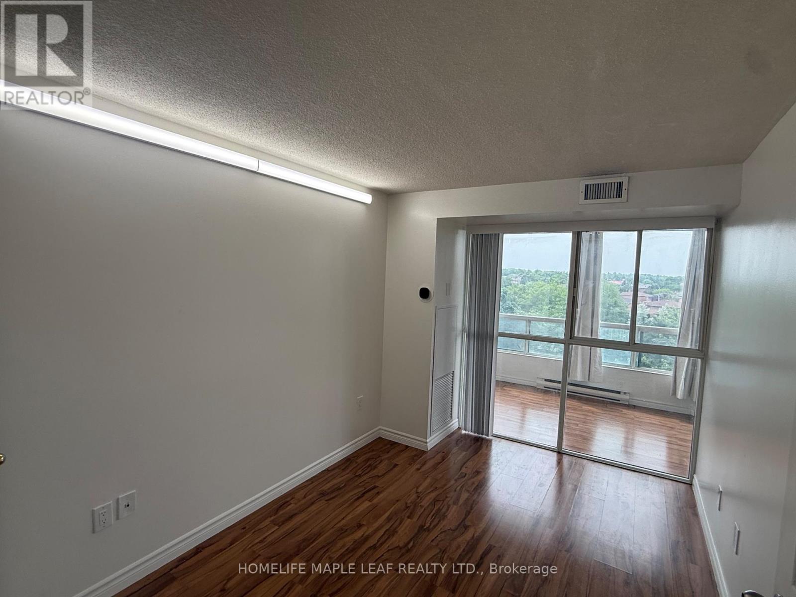 ## 412 4470 TUCANA COURT - 24