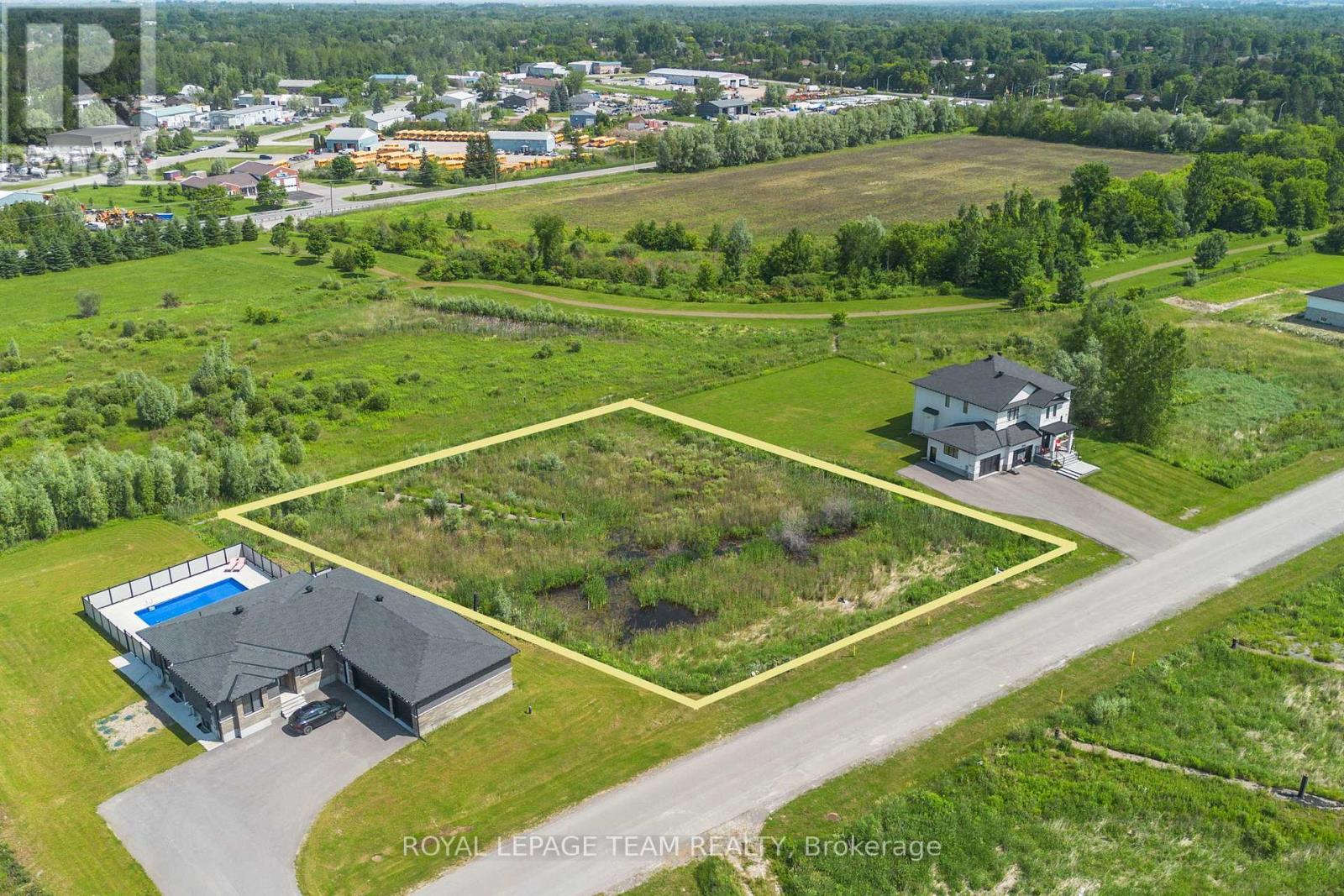 6790 STILL MEADOW WAY, Ottawa. Luxury613. By Peter Sagos - Image 2