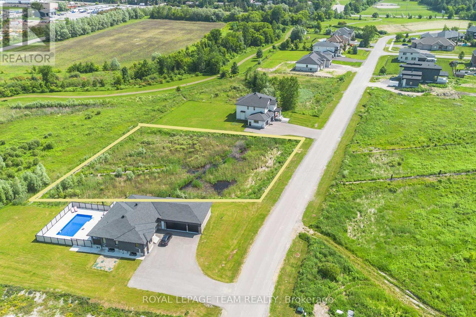 6790 STILL MEADOW WAY, Ottawa. Luxury613. By Peter Sagos - Image 3