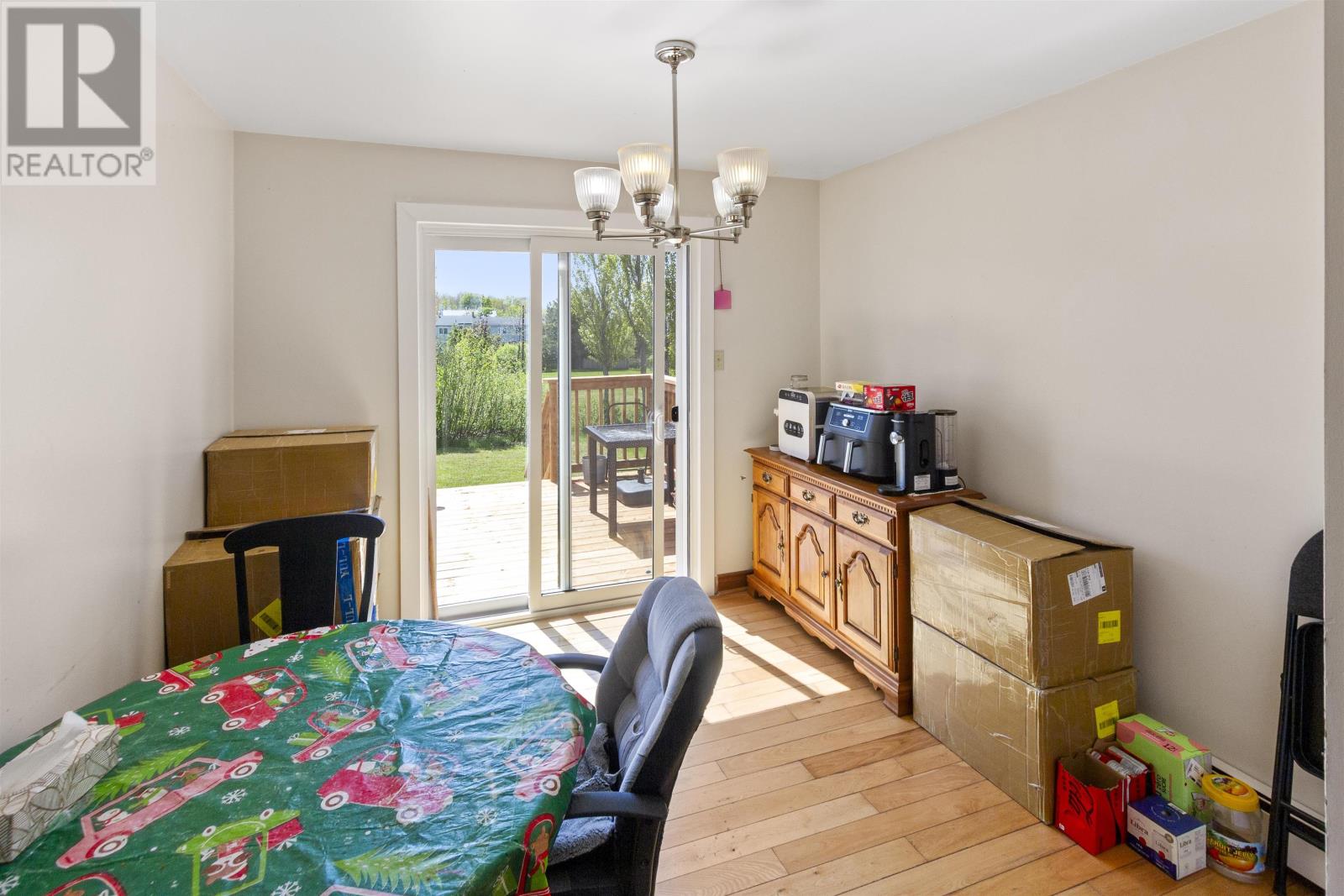 609-611 Queen Street - 16