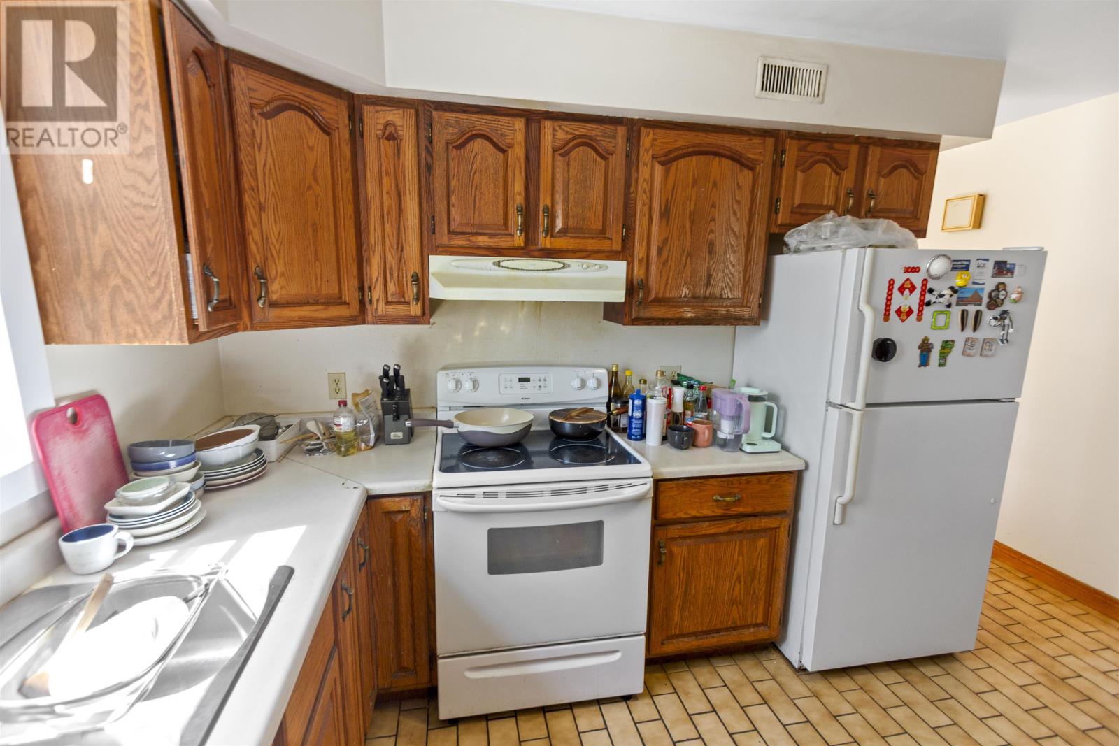 609-611 Queen Street - 18