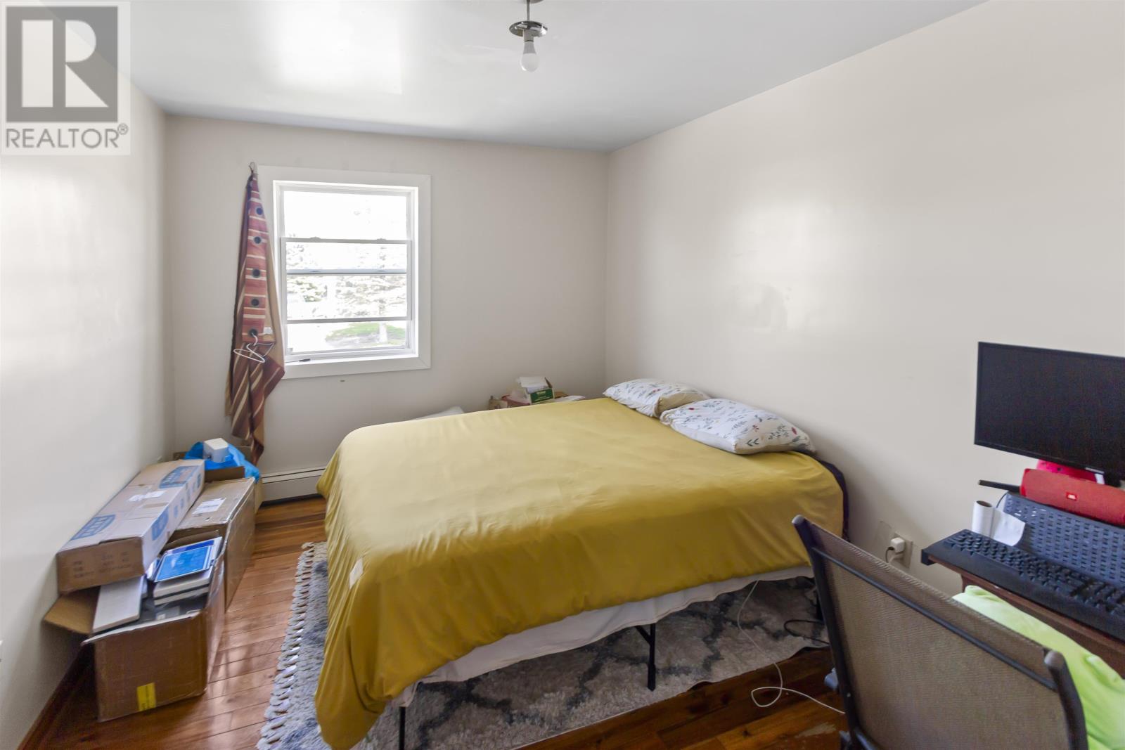 609-611 Queen Street - 24