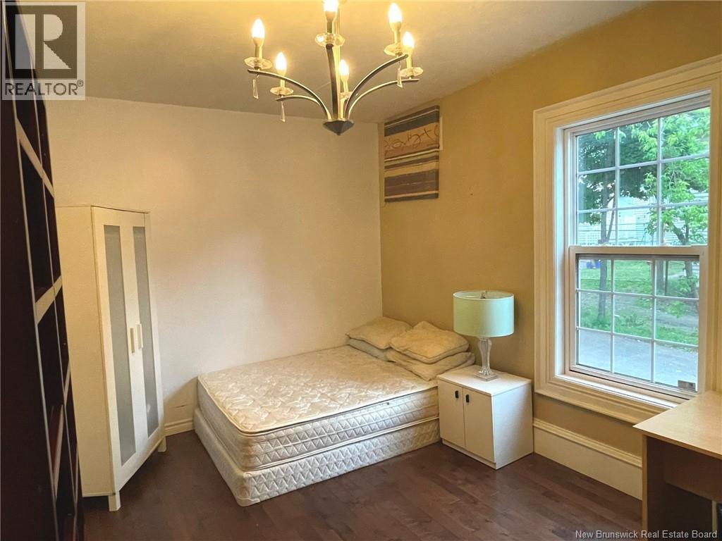 105 Gordon Street - Image 13