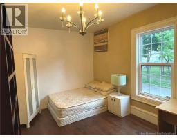 105 Gordon Street, photo 13