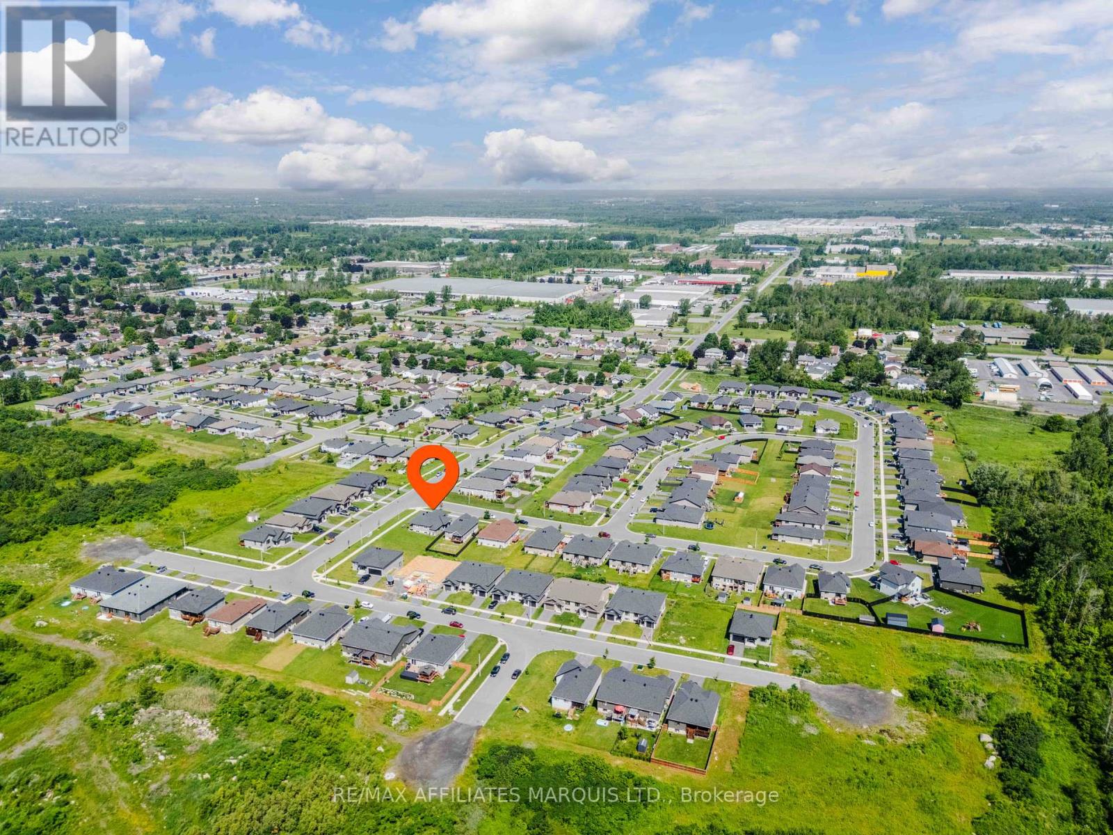2459 WATSON CRESCENT - 34