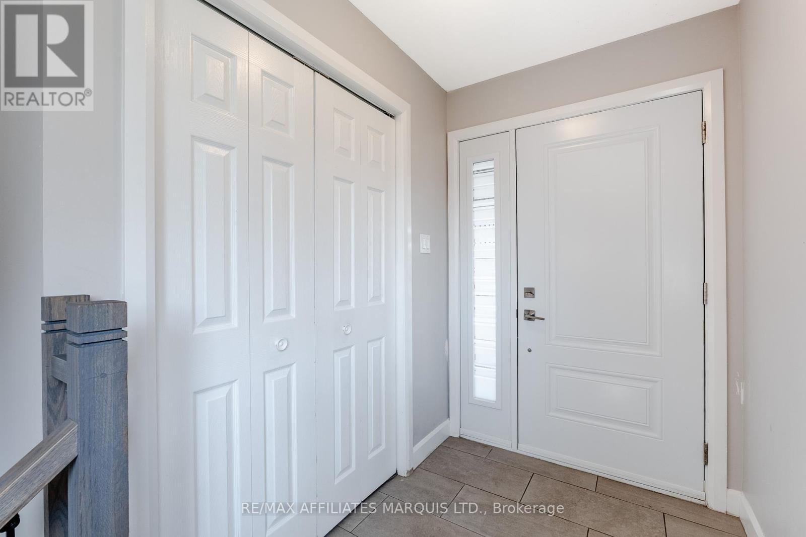 2459 WATSON CRESCENT - 6