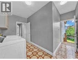 669-677 Marentette, Windsor, ON N9A1Z3 Photo 43