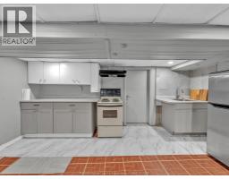 669-677 Marentette, Windsor, ON N9A1Z3 Photo 45