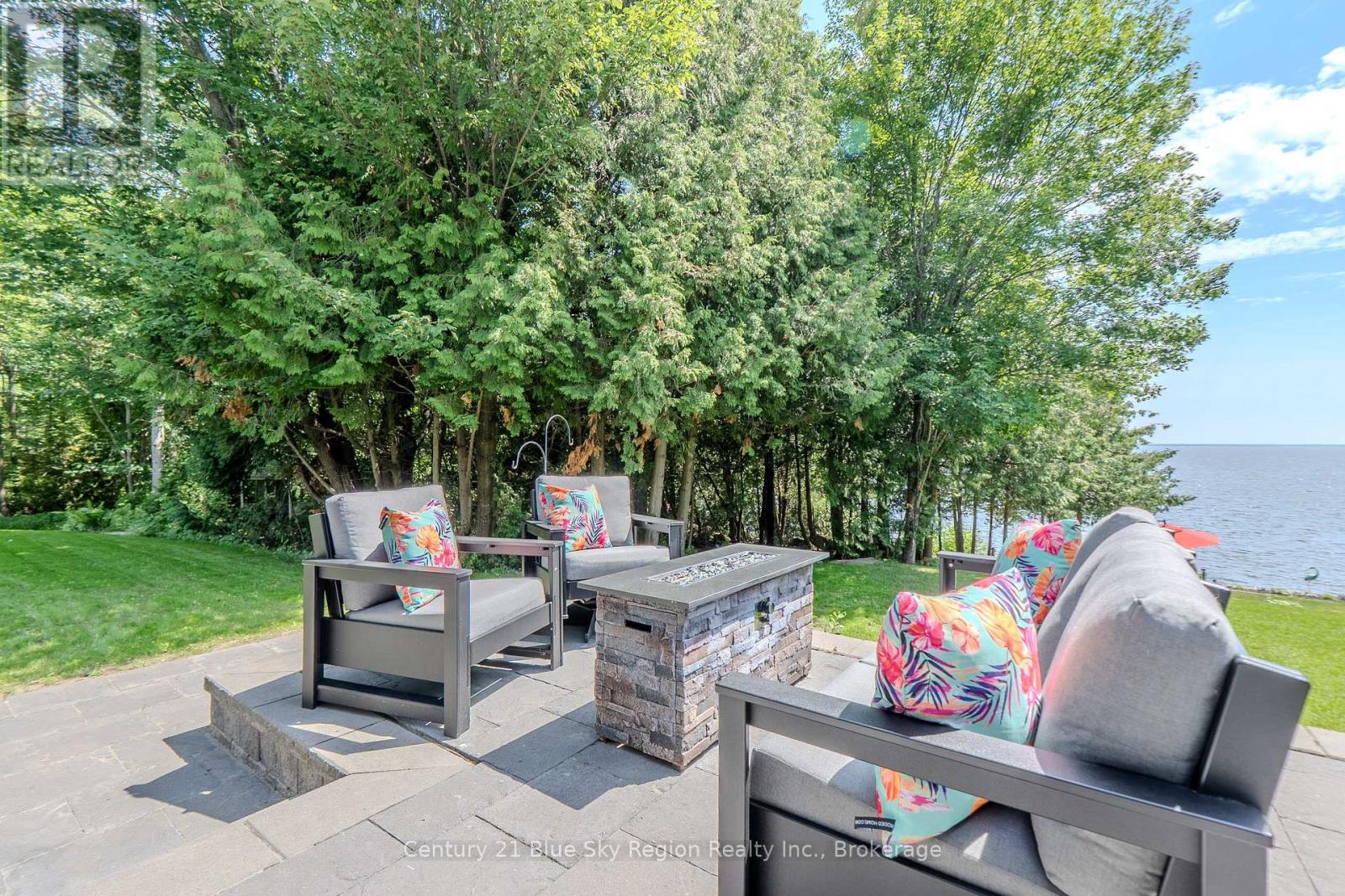 6 DU LAC DRIVE - Image 29