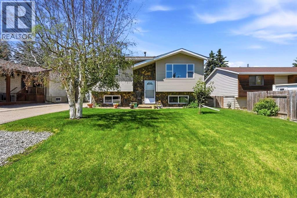 38 Meadowview Close - 1