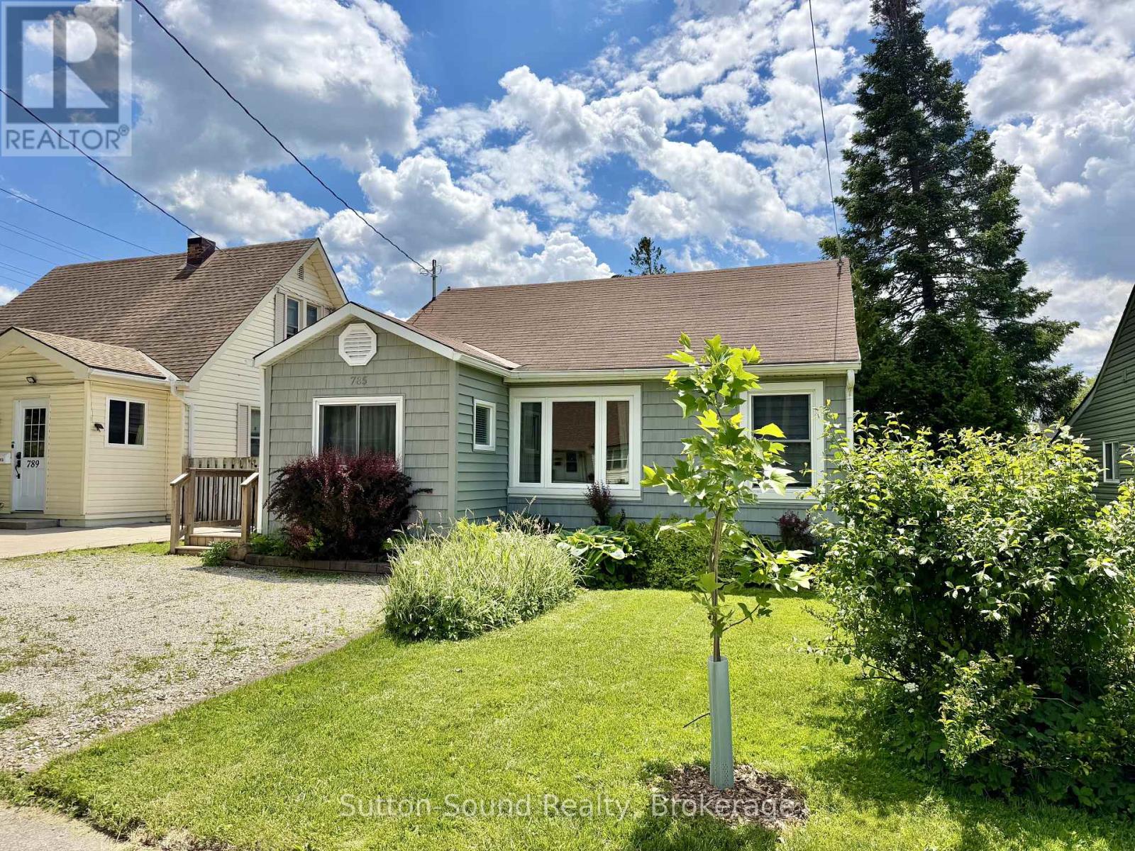 785 7TH STREET E - 1