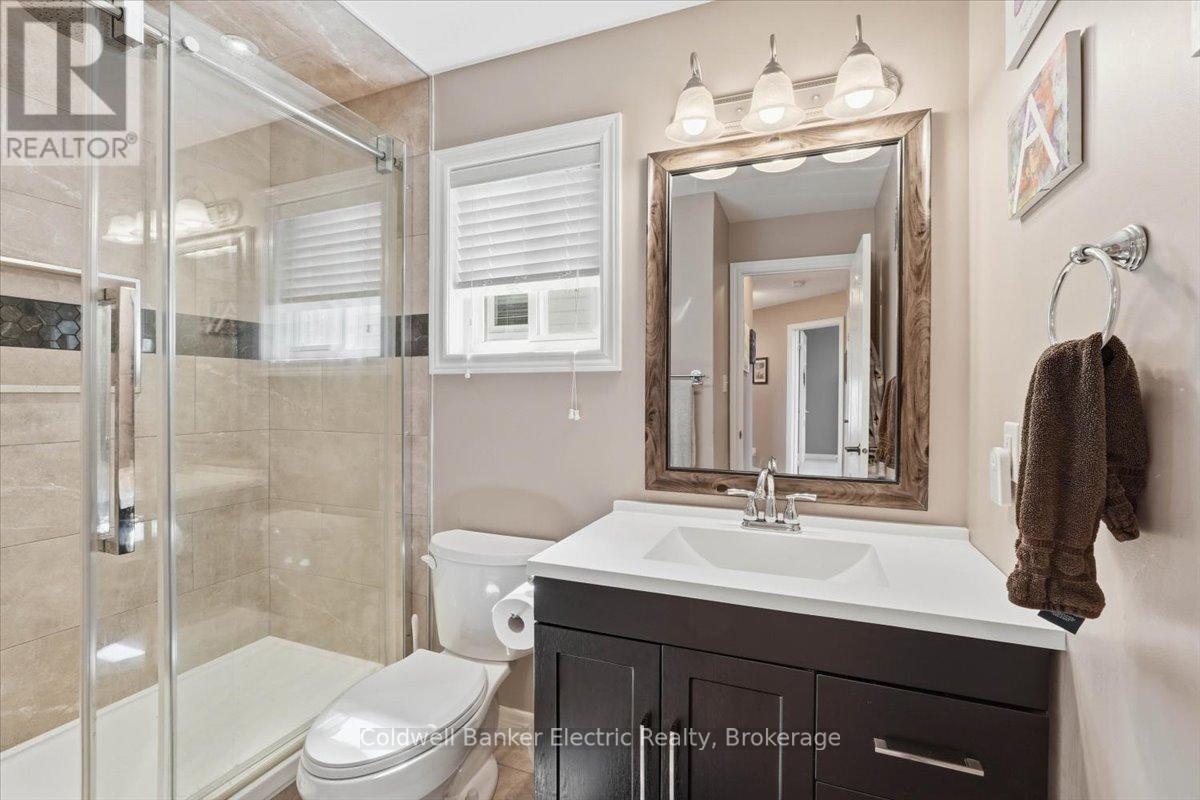 665 HERITAGE TRAIL - 21