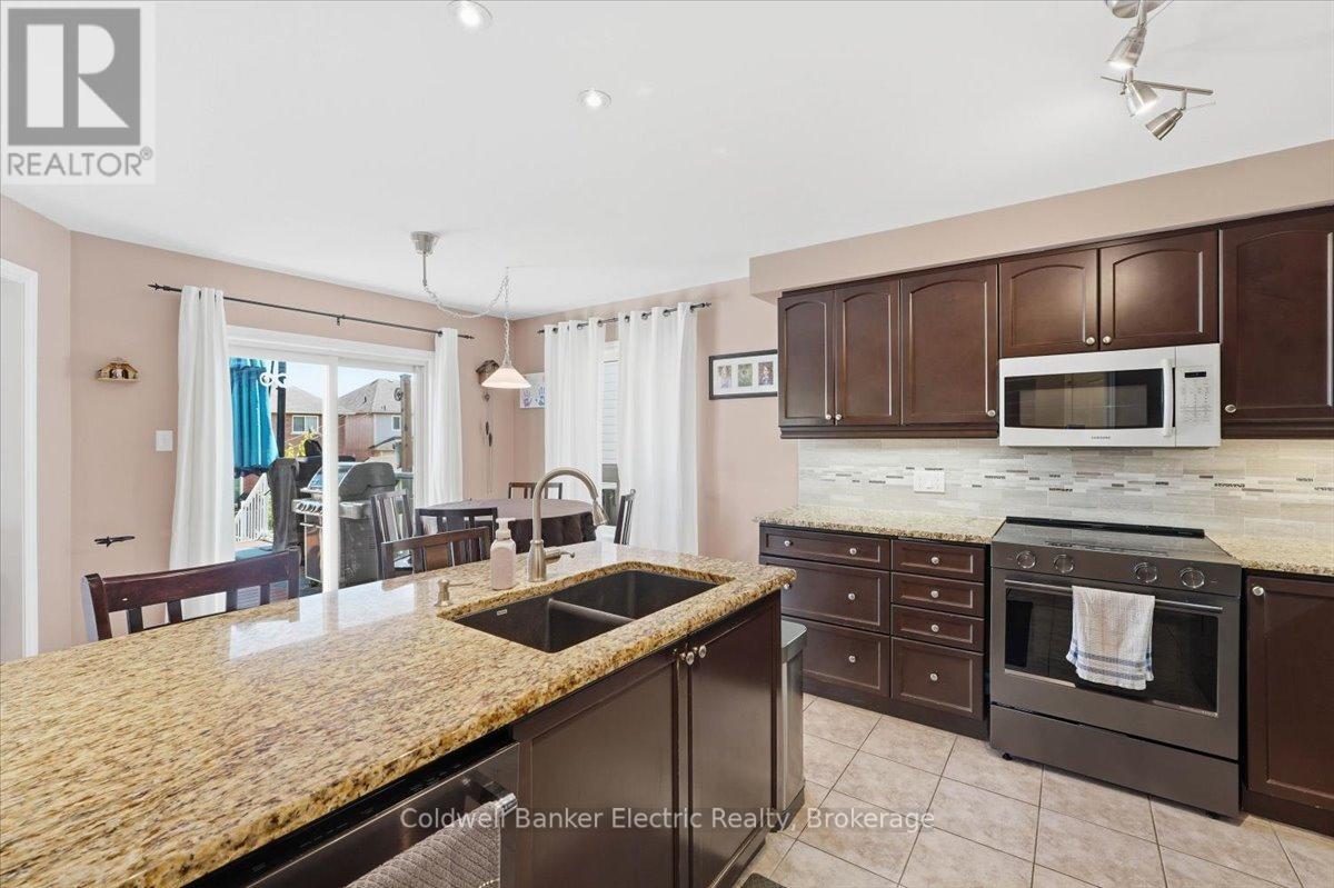 665 HERITAGE TRAIL - 9