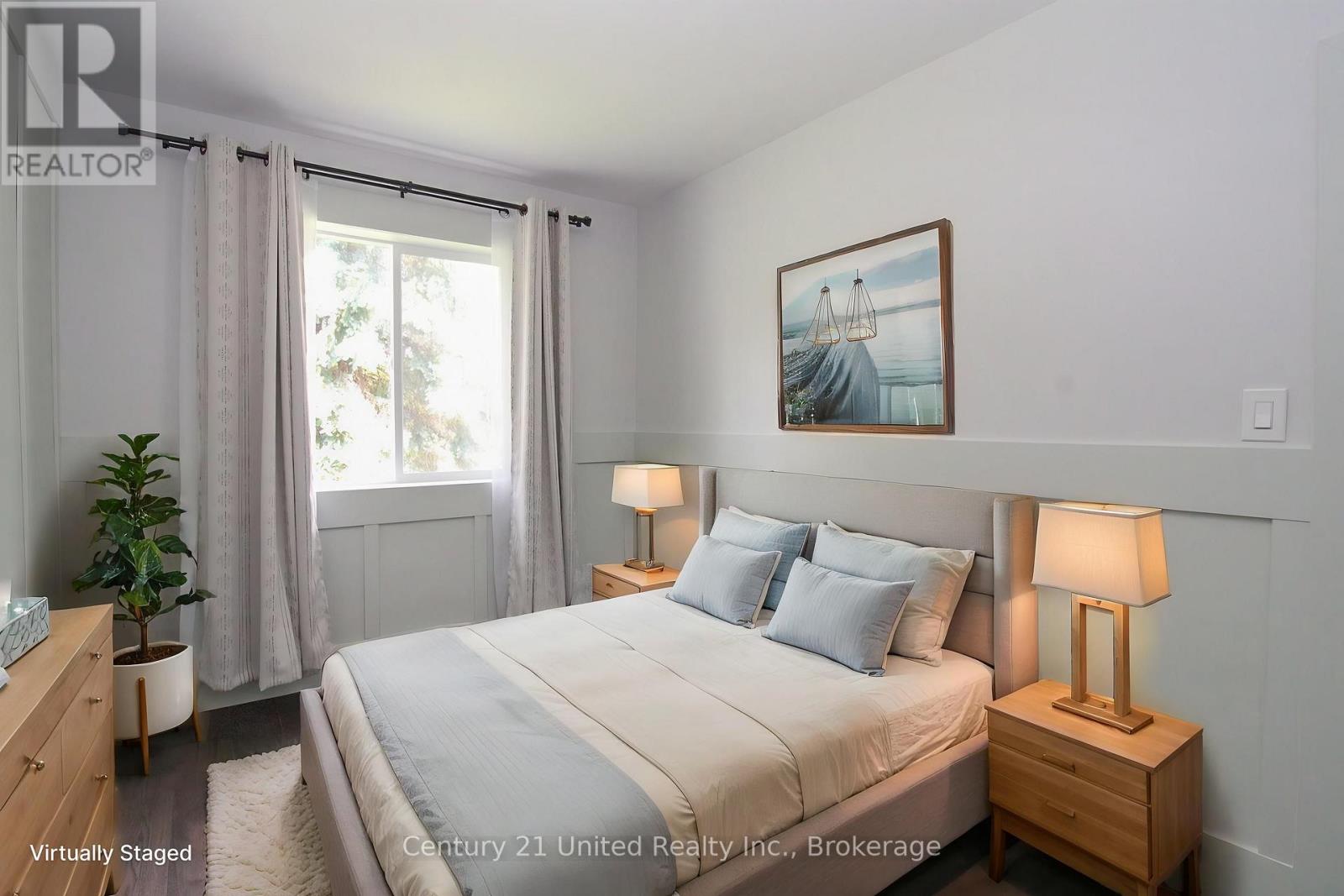822 ARGYLE STREET - 23