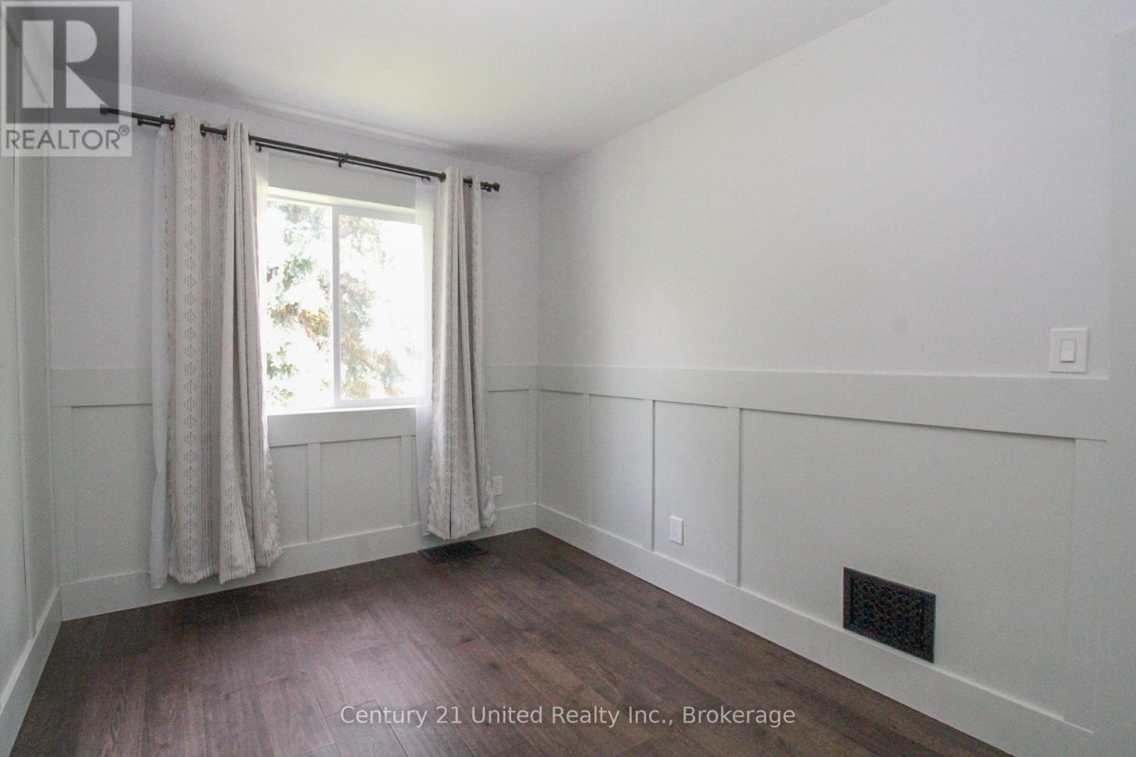 822 ARGYLE STREET - 24