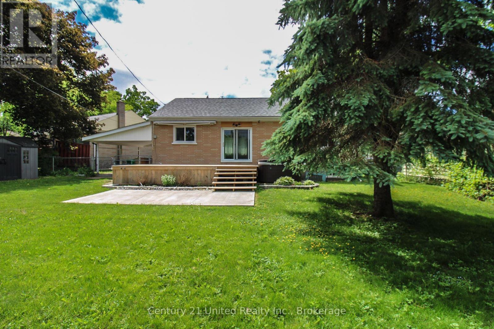 822 ARGYLE STREET - 35
