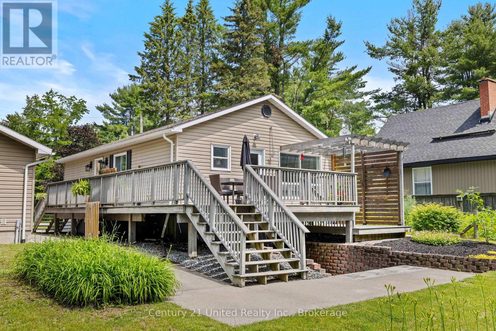 31 RIVER STREET - 6