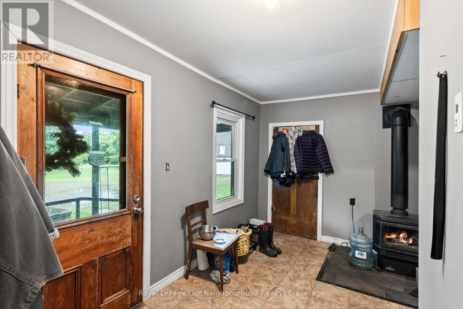 6 DOUGLAS STREET - 14