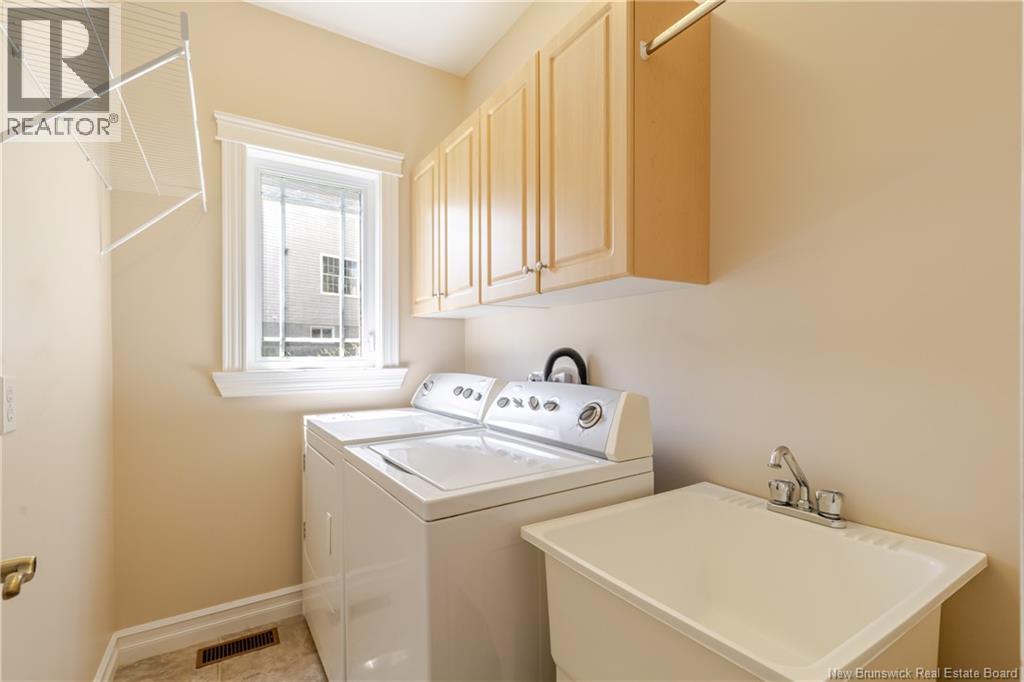 15 Gervais Court - 17