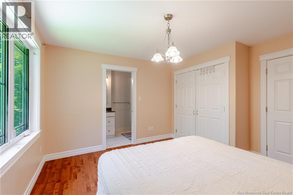 15 Gervais Court - 31