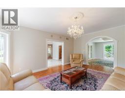 15 Gervais Court, photo 13
