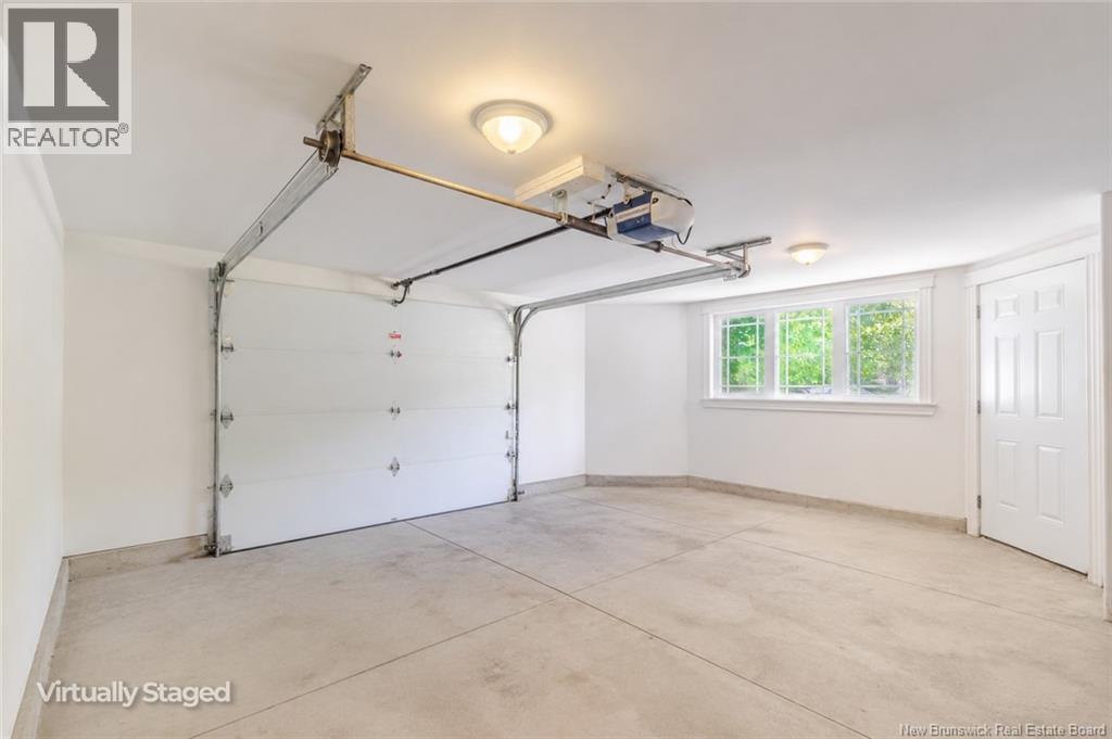 15 Gervais Court - 45