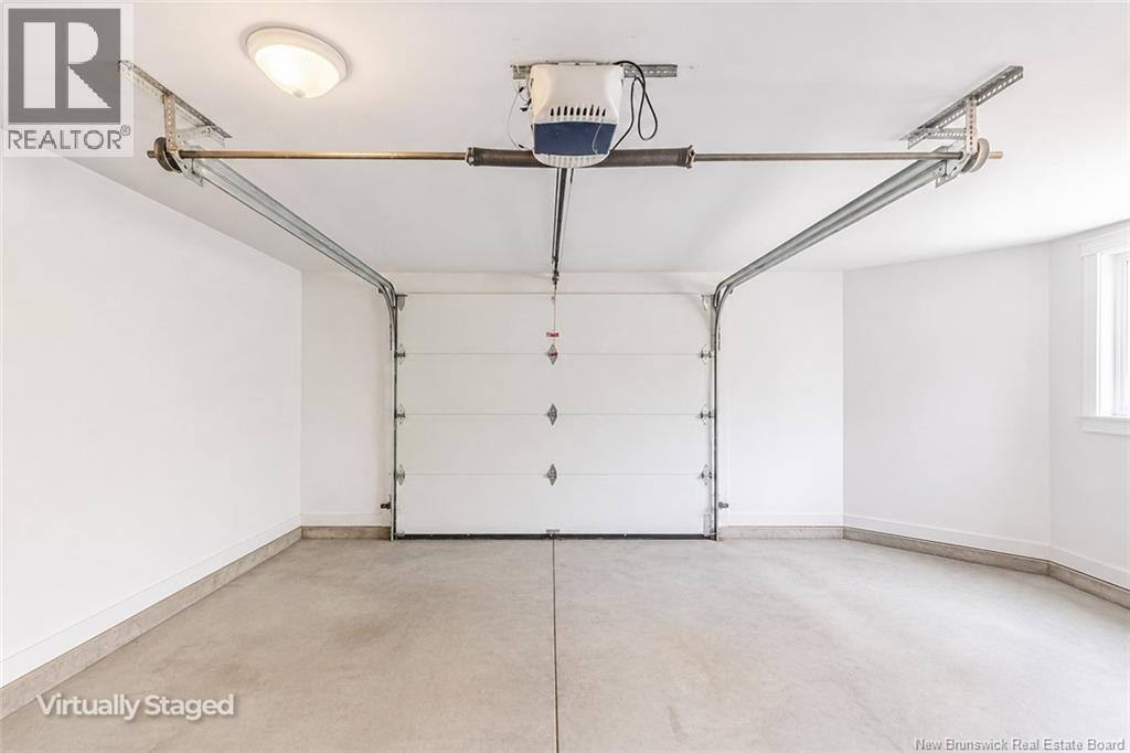 15 Gervais Court - 46