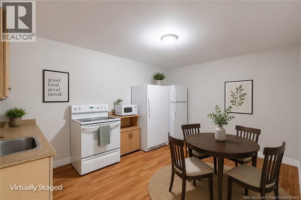 15 Gervais Court - 40