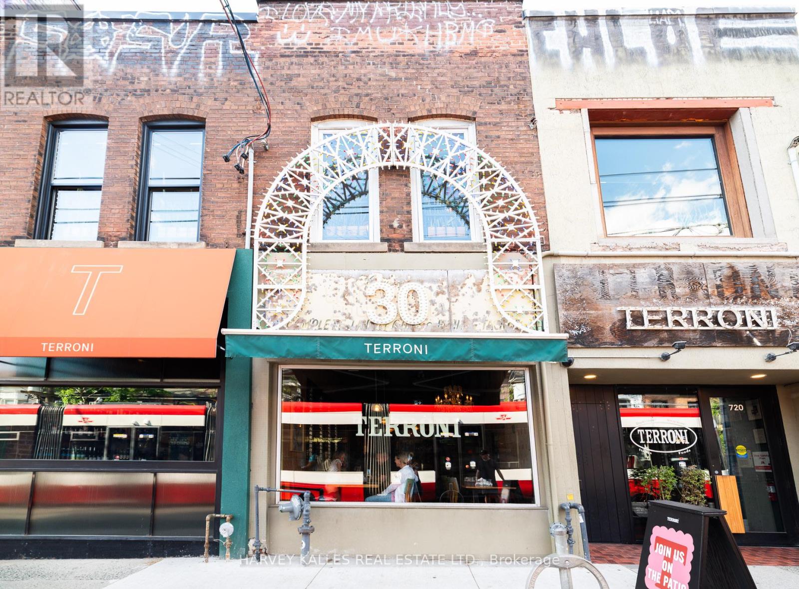 6 CROCKER AVENUE - 21